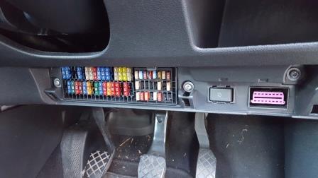 Skoda Fabia 2010 1.6 TDI - Skoda Fabia Gallery - Gallery ... skoda roomster fuse box layout 