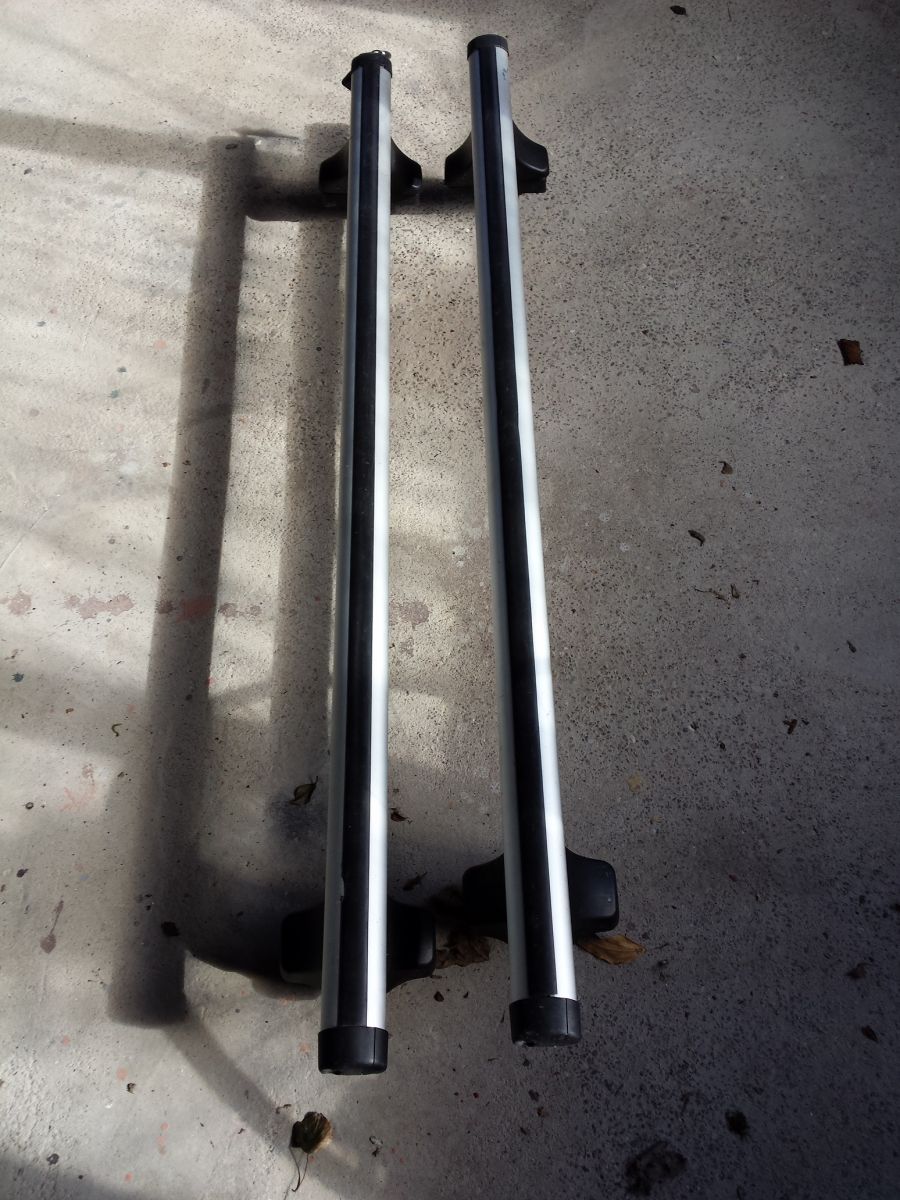 Roof bars