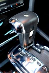 Gear knob without decorative cover