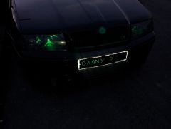 green (legal) side lights