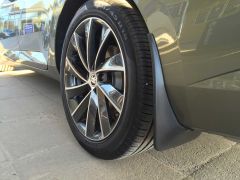 Rear mud flaps