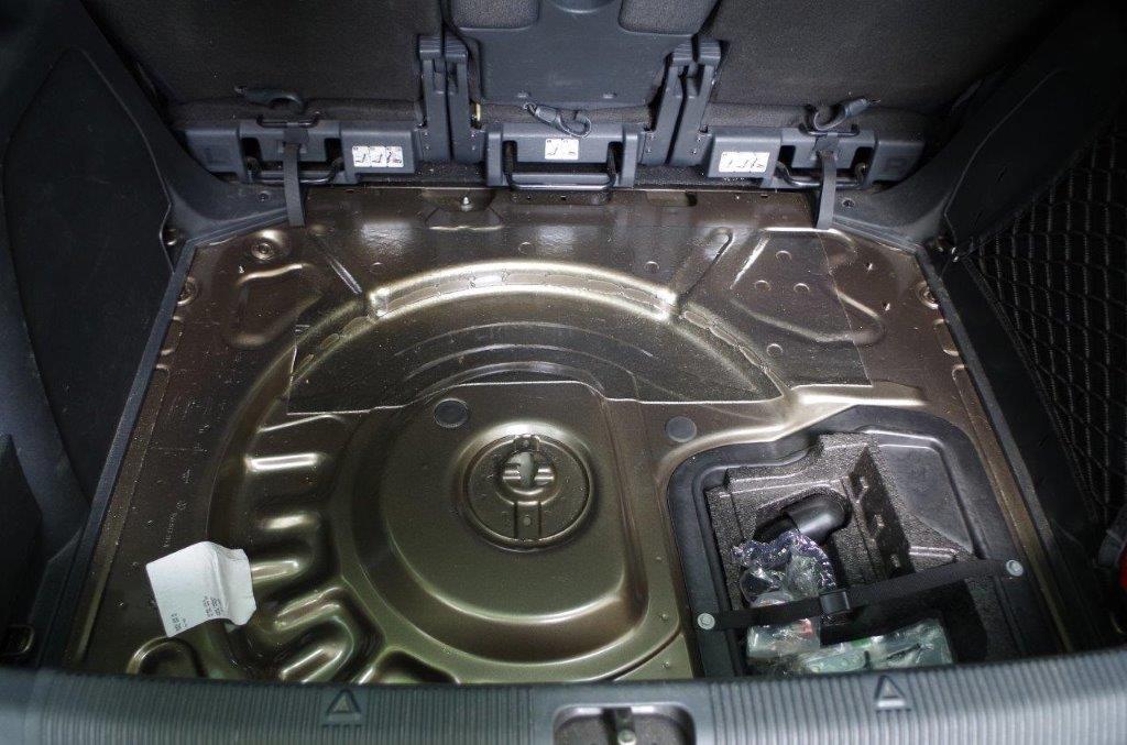 DIY spare wheel storage