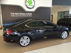 2.0 TDI 4x4 190PS DSG SCR at Ridgeway Oxford