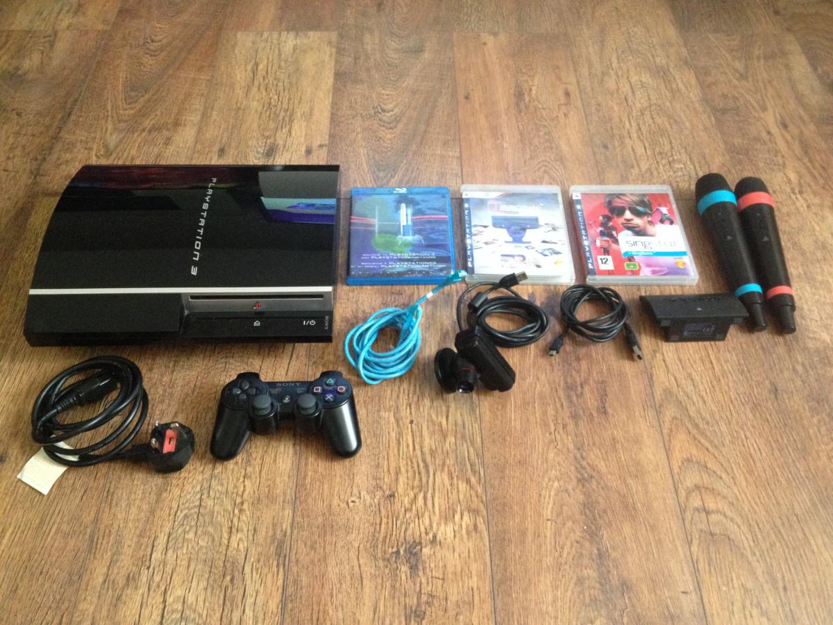 SONY PLAYSTATION 3 40GB WITH OFFICIAL SONY CONTROLLER SINGSTAR MICROPHONES EYECREATE WEBCAM & LEADS