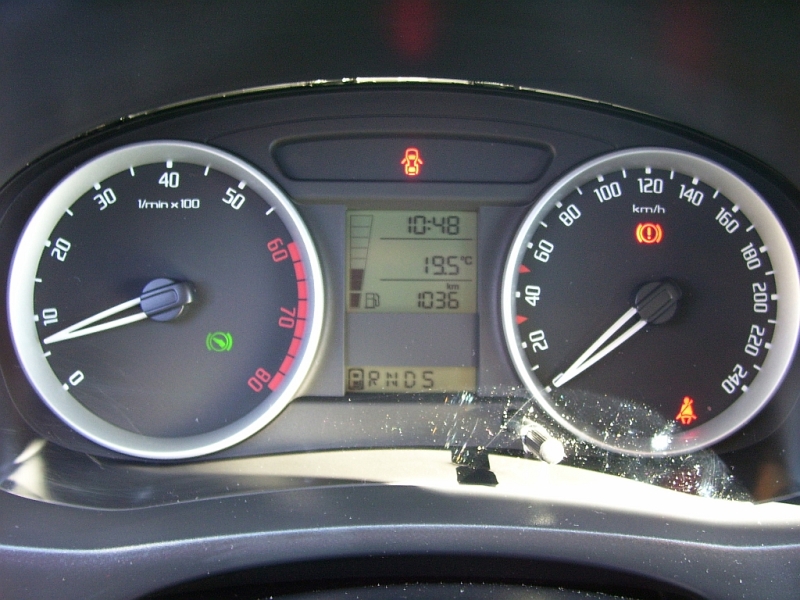 Blue light (low temp) is not working in Skoda Fabia 2008 1.6BTS Skoda