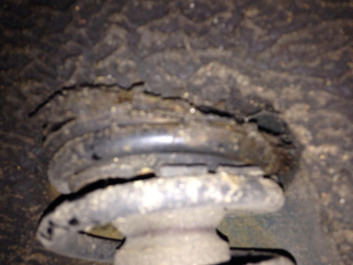 Rear suspension corrosion :( - Skoda Favorit, Skoda ...