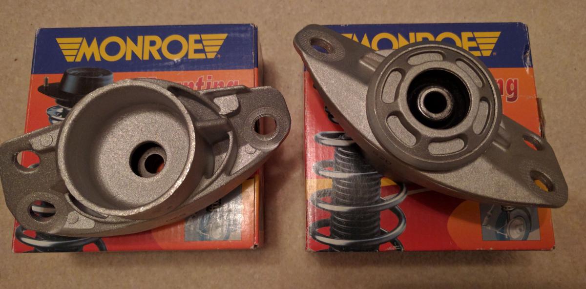 Pair of rear suspension top mounts (for 55mm round bump stops) - Monroe MK203