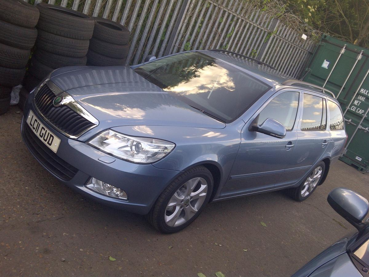 Skoda Octavia Elegance Estate 2011, 1.8 TSI 160 BHP, price drop (