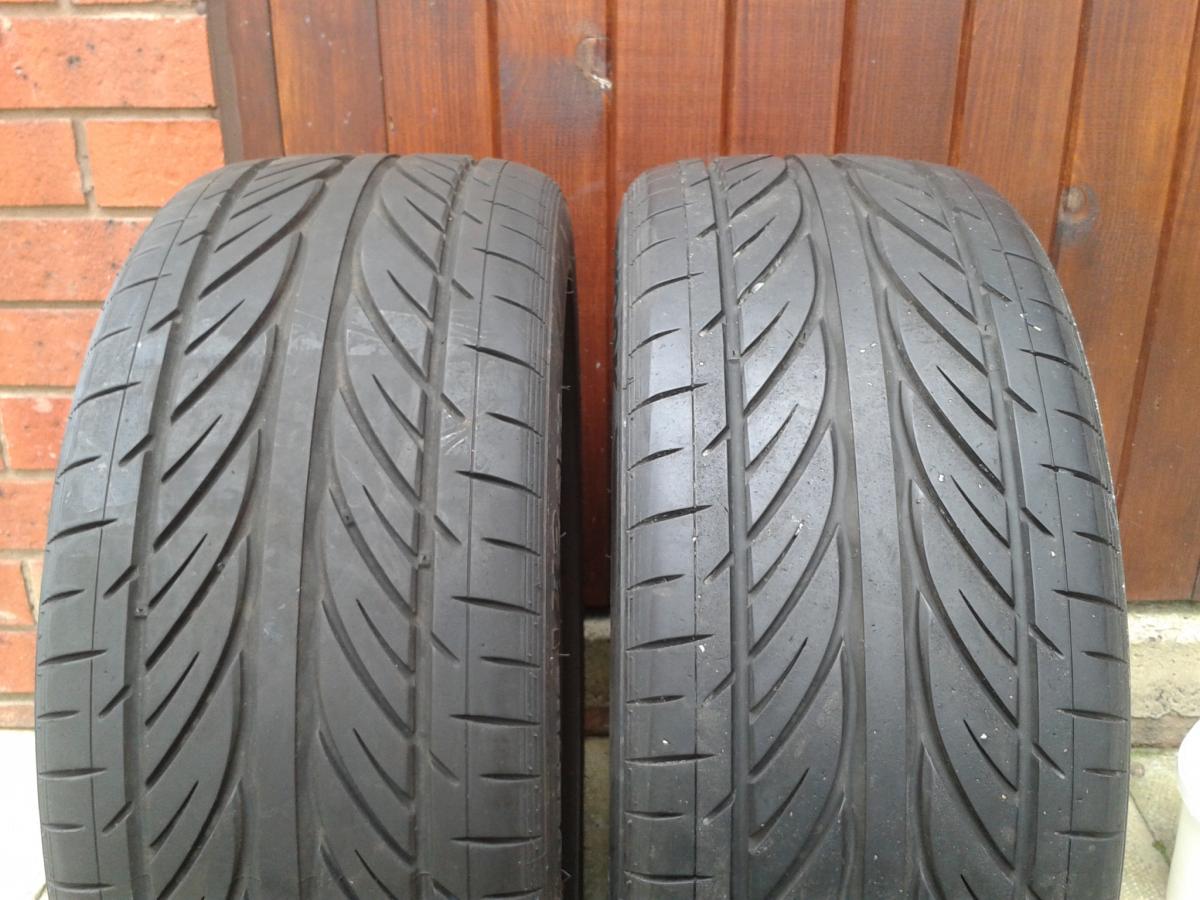 ***SOLD***Hankook Ventus Evo V12 7+mm pair 2x