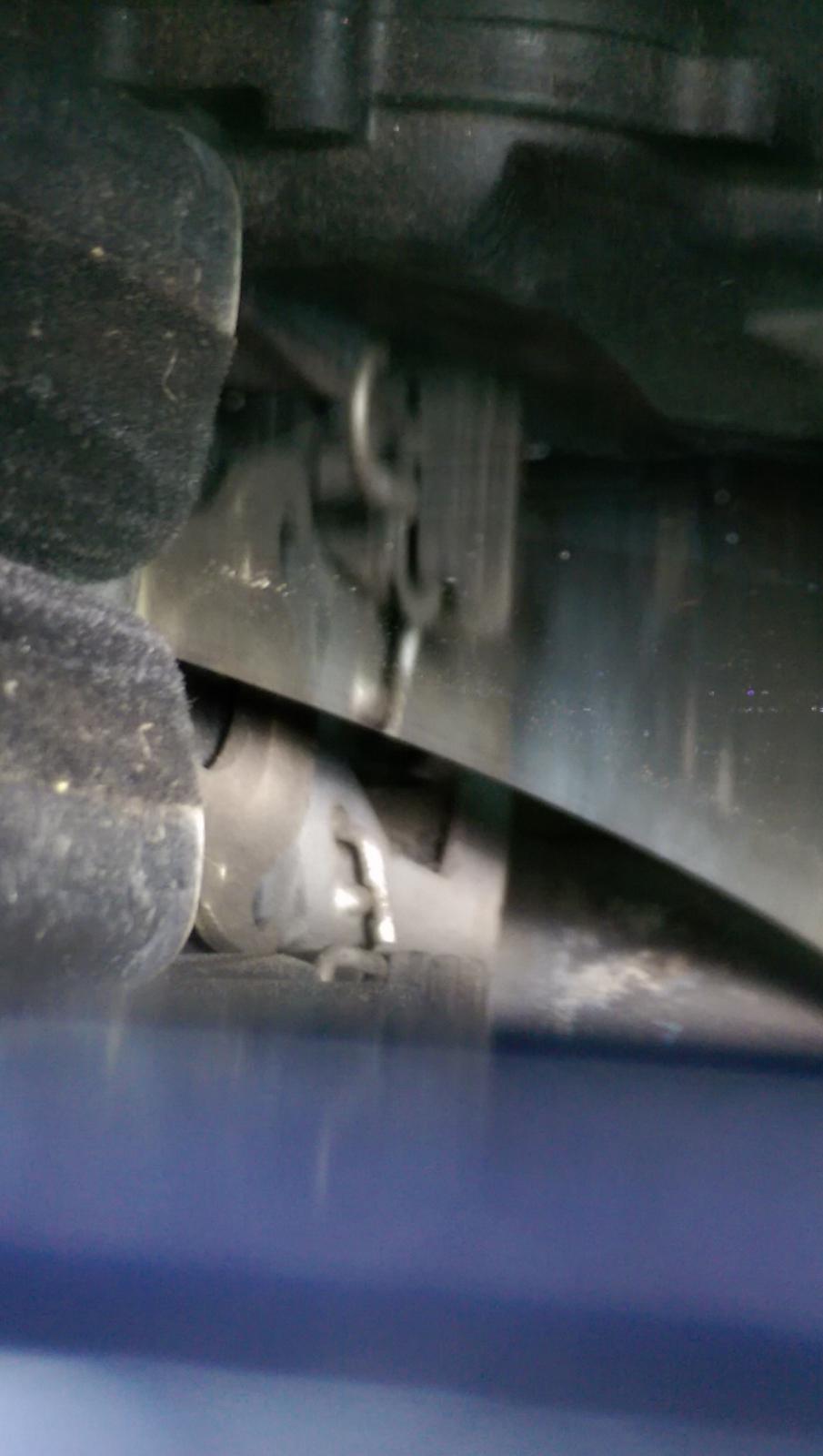 front passenger door wont open! help! Skoda Fabia Mk I (19992007