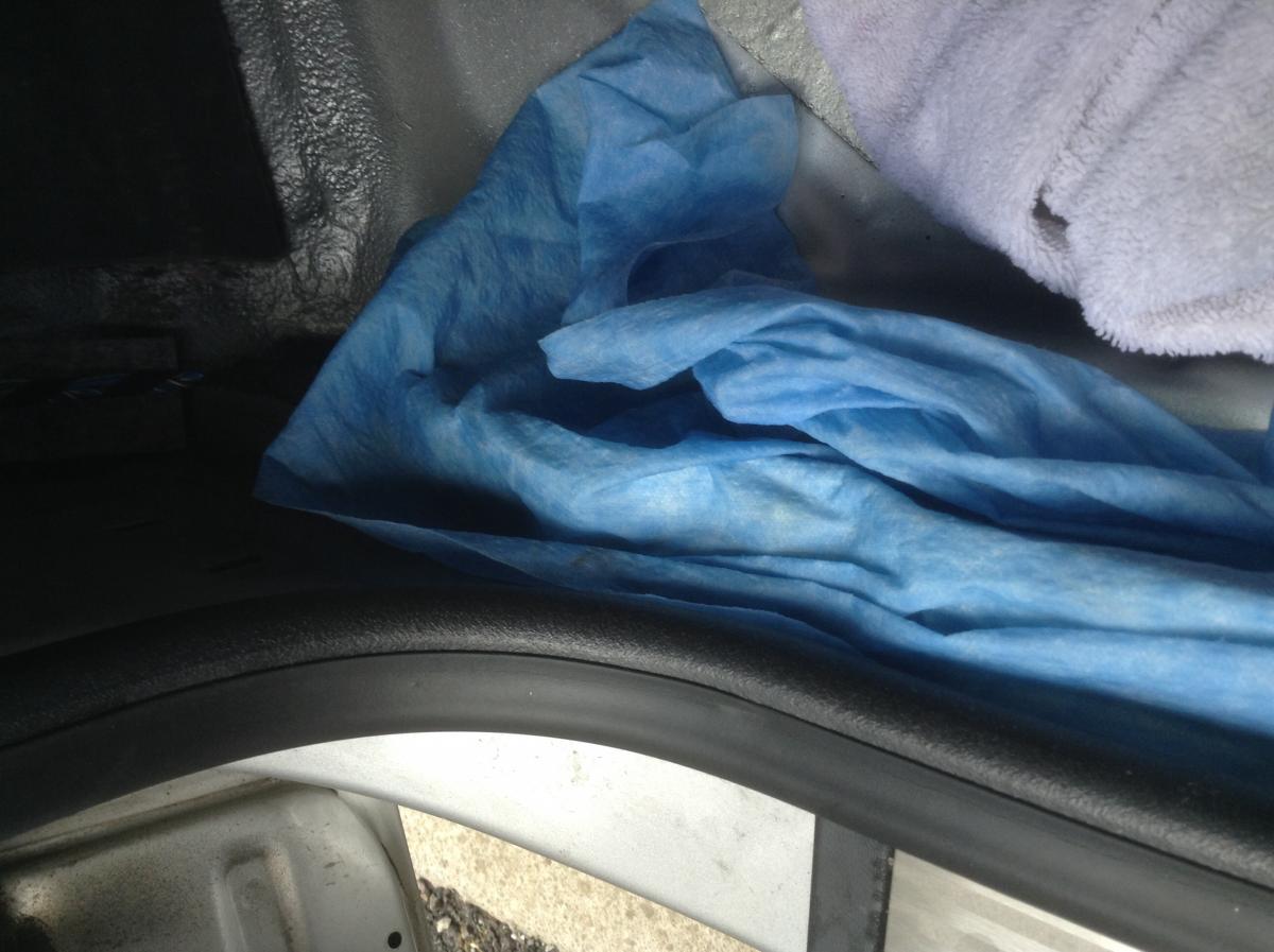 Water leaking into car. Help. - Skoda Fabia Mk I - BRISKODA