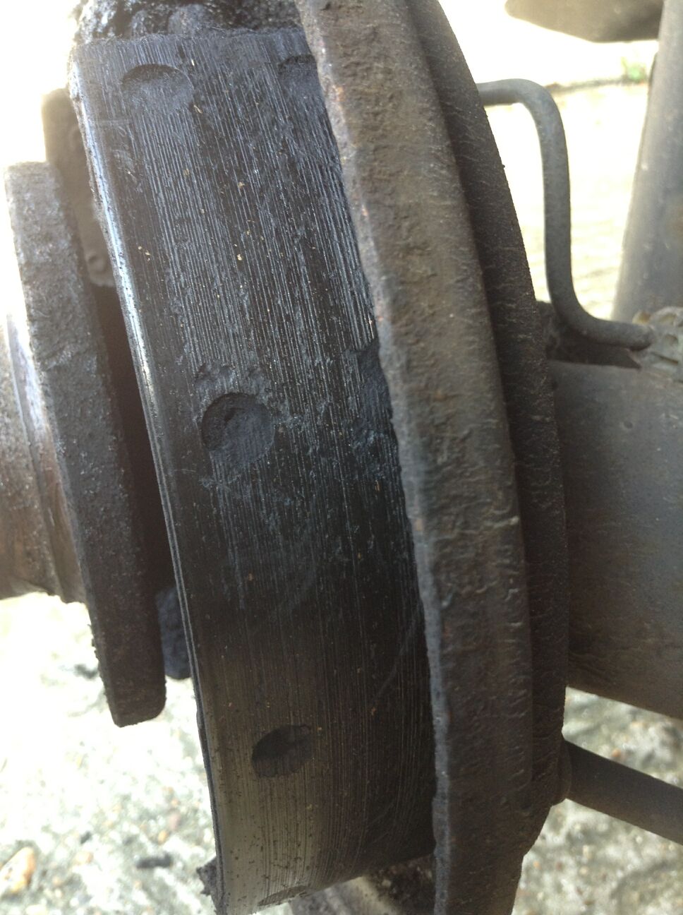 Hand brake sticking, is it because drums looks like this.....
