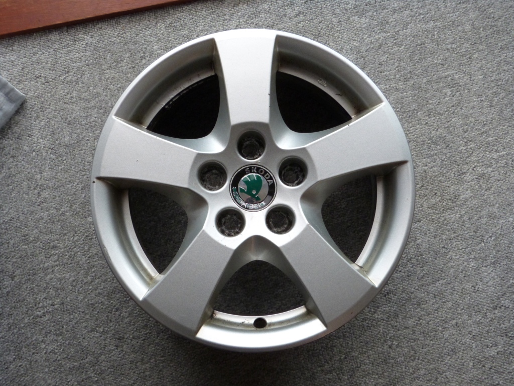 Fabia 6Jx14 Alloy wheel-SOLD