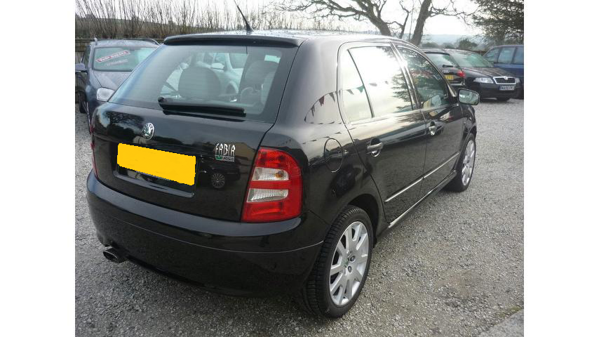 2004 Fabia vrs with no rear spoiler