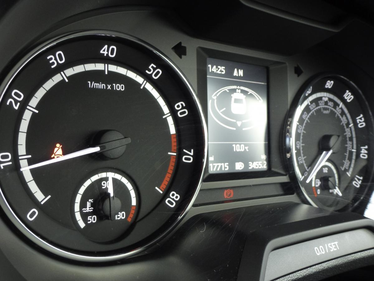 How can fine scratches be removed from interior plastics? Styling and