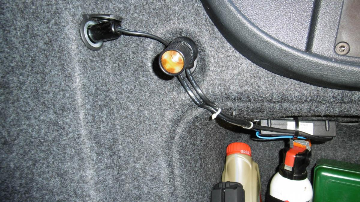 12V Power Socket Skoda Octavia Mk II (2004 2013) BRISKODA