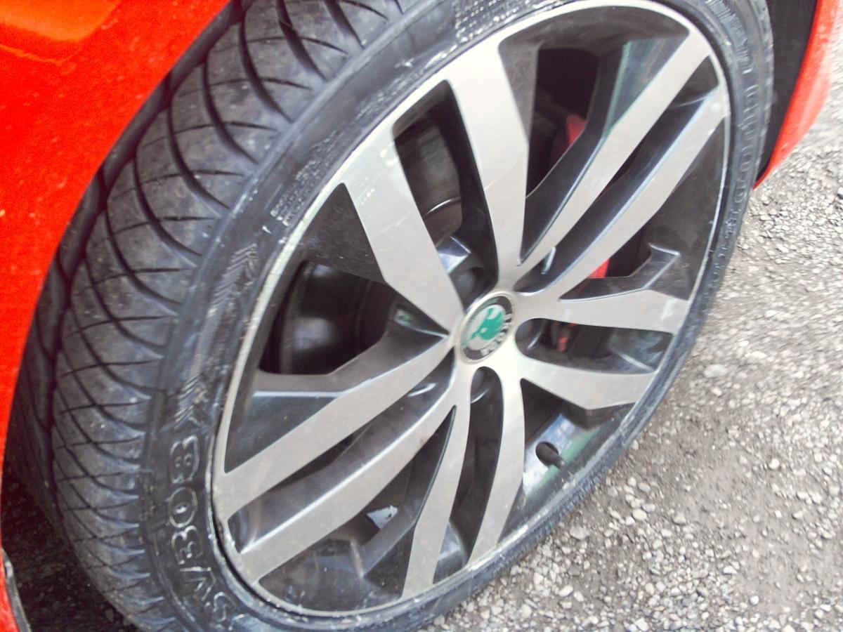 Tyre Upgrade from 205/40/17
