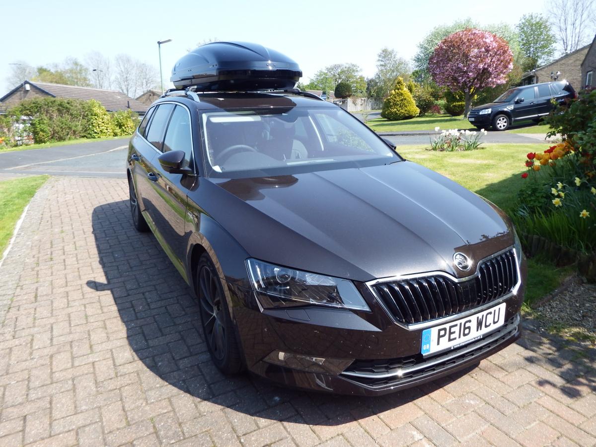Roof Box - Skoda Superb Mk III - BRISKODA