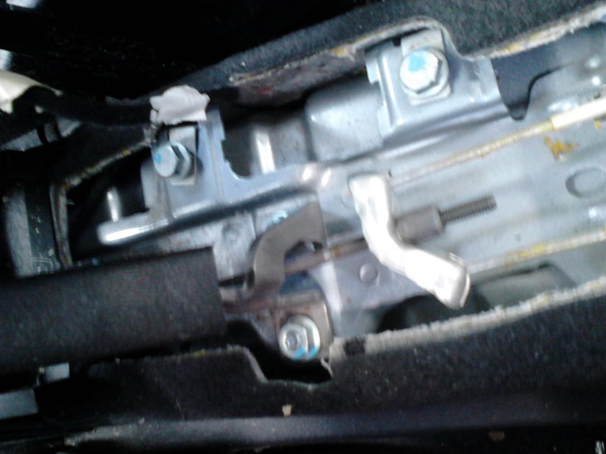 Removing armrest