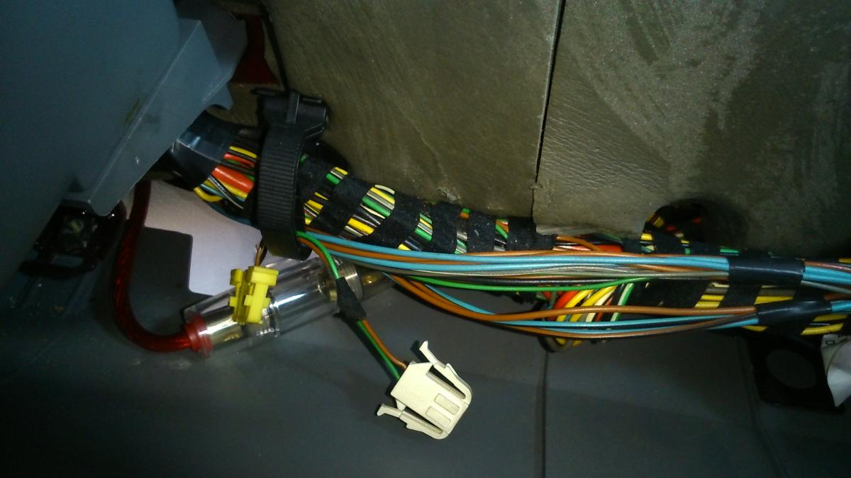 Felicia electric window wiring