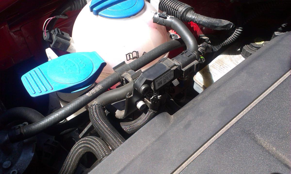 I've replaced my DPF Differential Pressure Sensor but ...