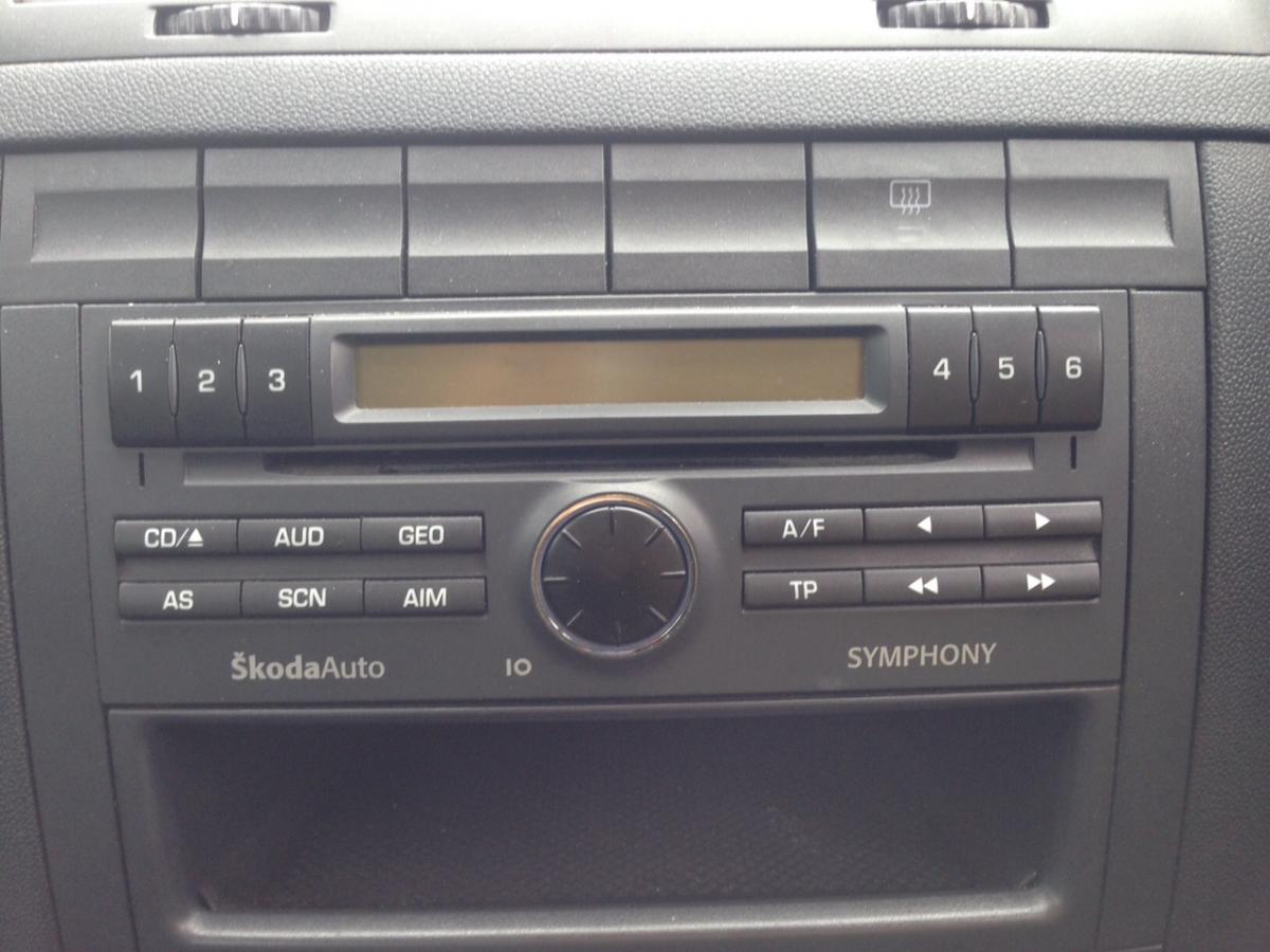 Aux in and USB playback