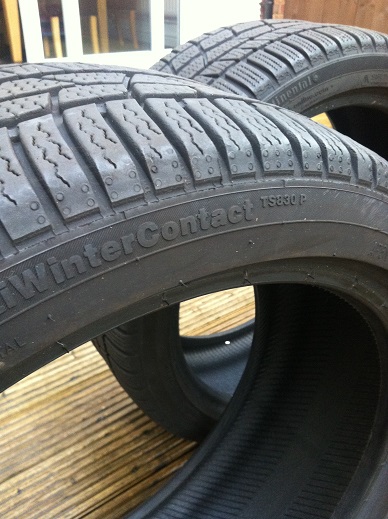 2 x Continental Wintercontact Tyres 225 x 40 x 18 for Sale