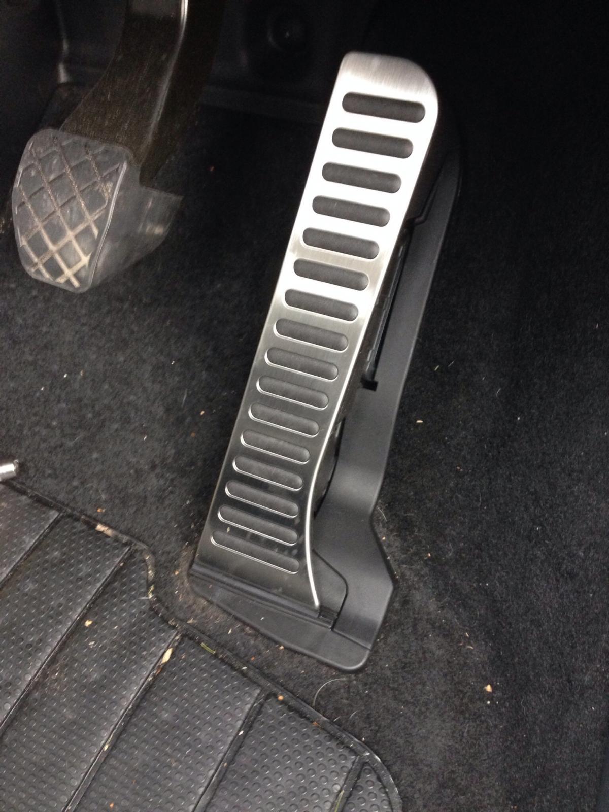 Stainless Steel Pedal Fitting with Pics Skoda Yeti Guides BRISKODA