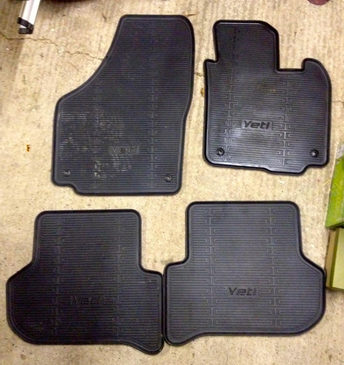 Yeti rubber mats Genuine Skoda set of four Parts For Sale BRISKODA