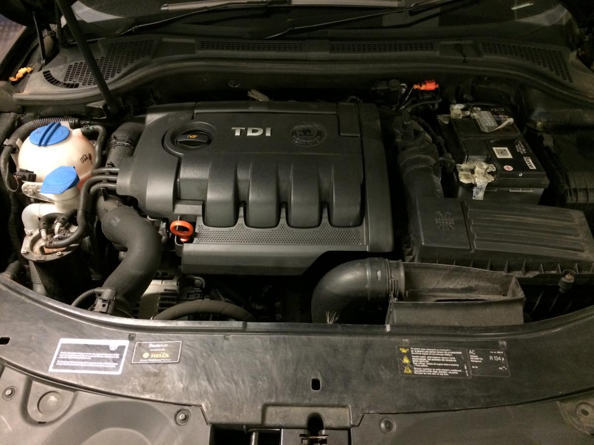 Help to identify engine part 2.0l TDI PD Skoda Superb Mk II (2008