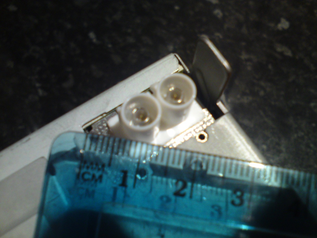 Radio antenna connector broken.... Skoda Octavia Mk II (2004 2013