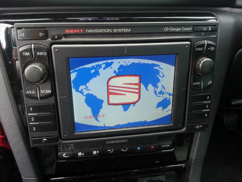 SEAT Dynamic Navigation System Same as Skoda DX/MFD1 Parts For Sale