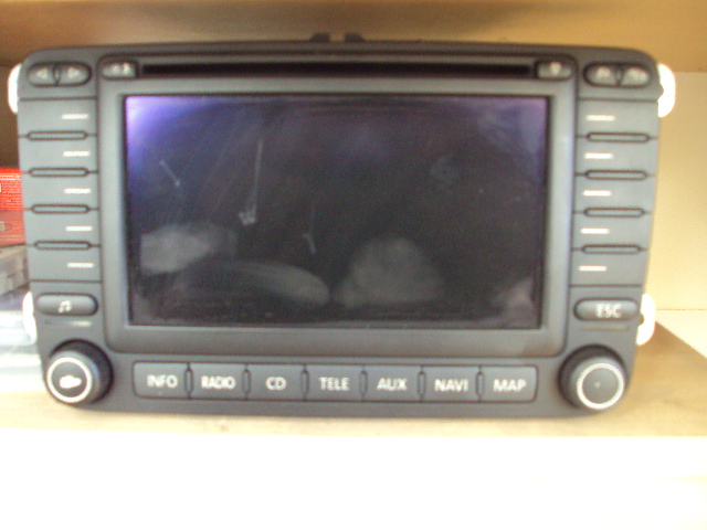 mk5 golf nav unit in my 56 plate octavia sport? help