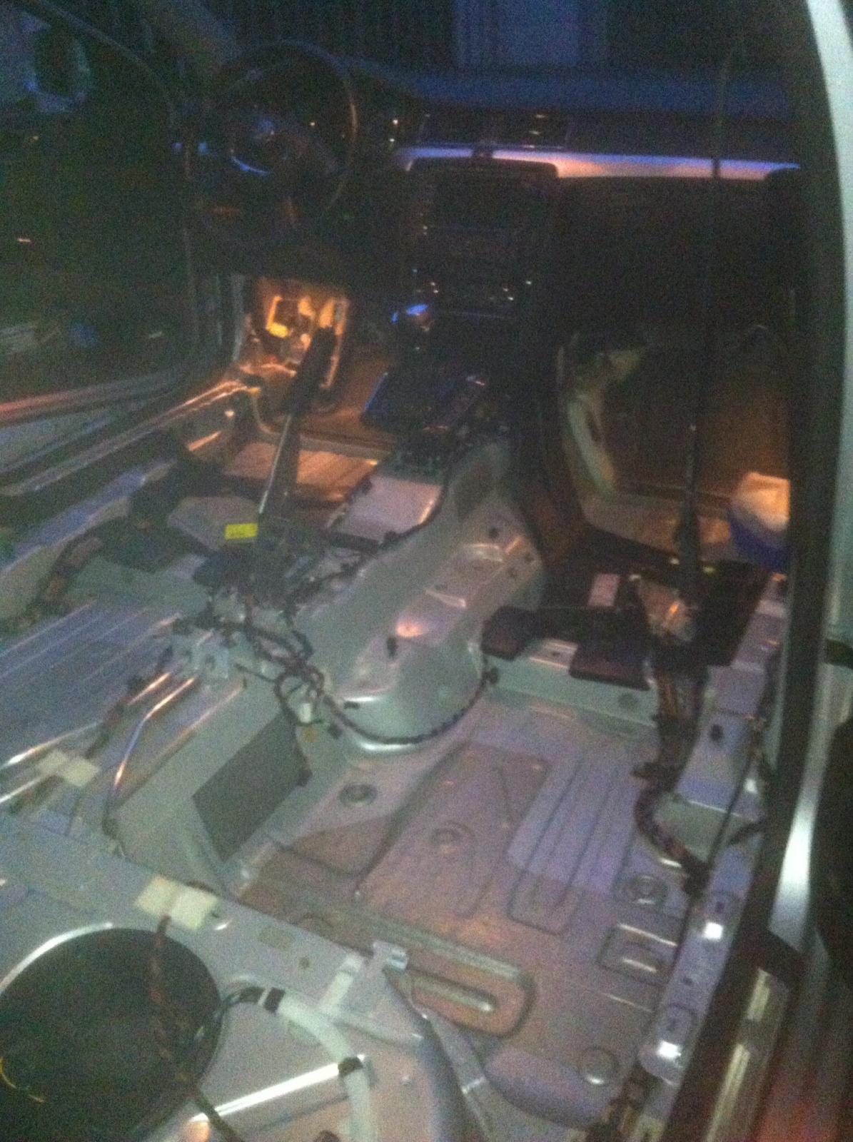 How to remove the centre console in a Superb 3t