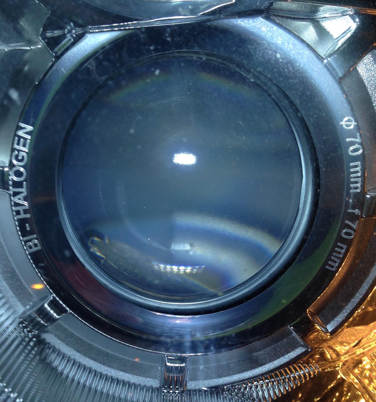 In layman's terms. What does "Bi-Halogen" and "Ø 70mm f 70mm" mean?