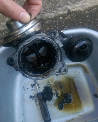 Removed and cleaned EGR, Replaced and snapped a thread!?!?!?