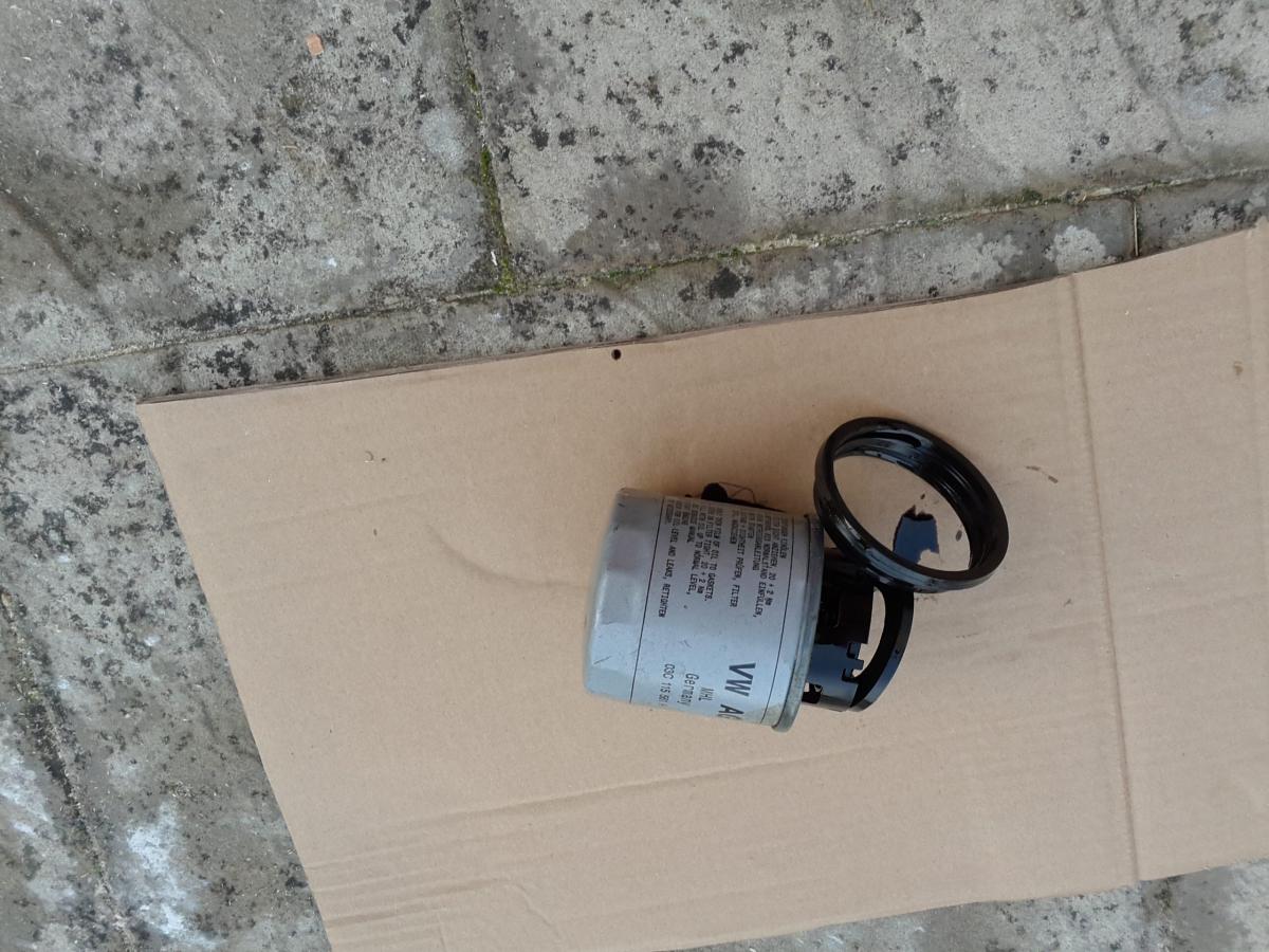 Oil filter removal 1.2 Tsi
