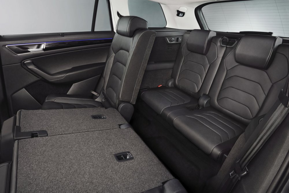 06_kodiaq_rear_seats04_3rd_row.jpg