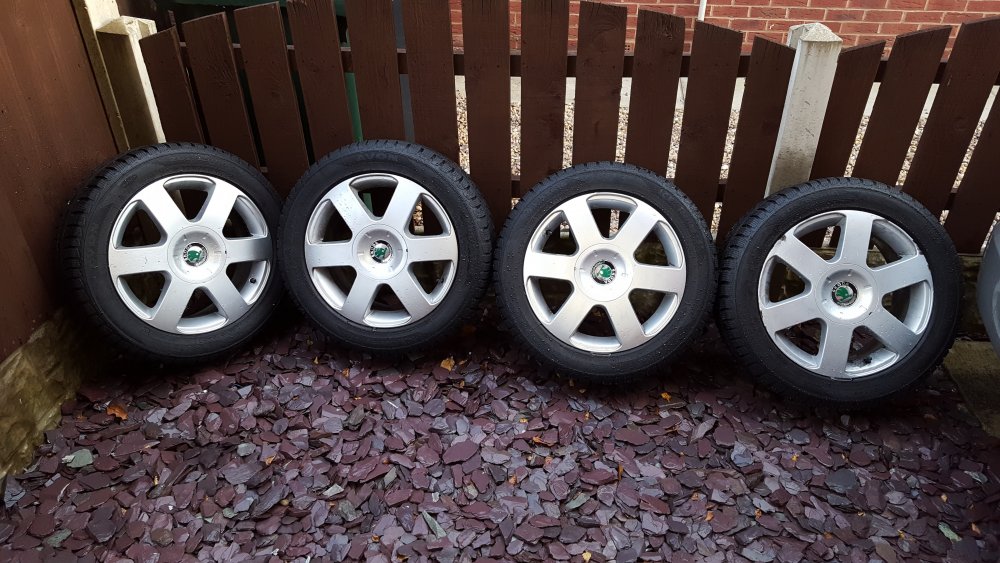 4 Wheels 3.jpg