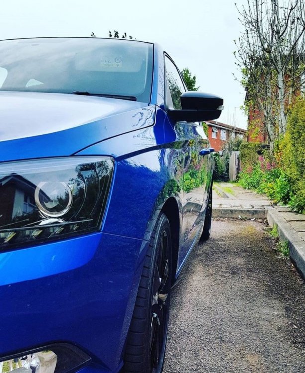 skoda 2.jpg