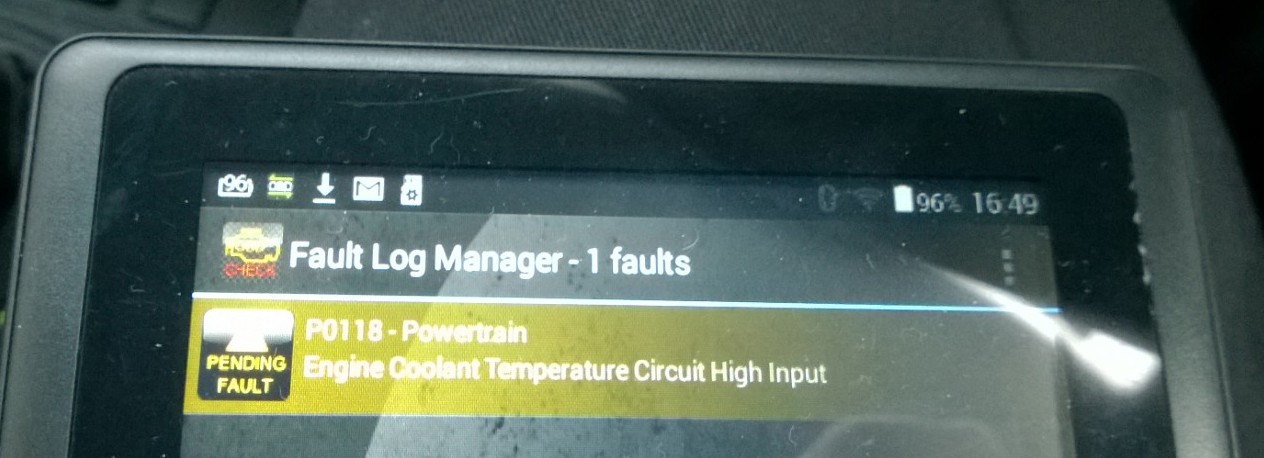 P0118 Engine coolant temperature circuit high input Skoda Fabia