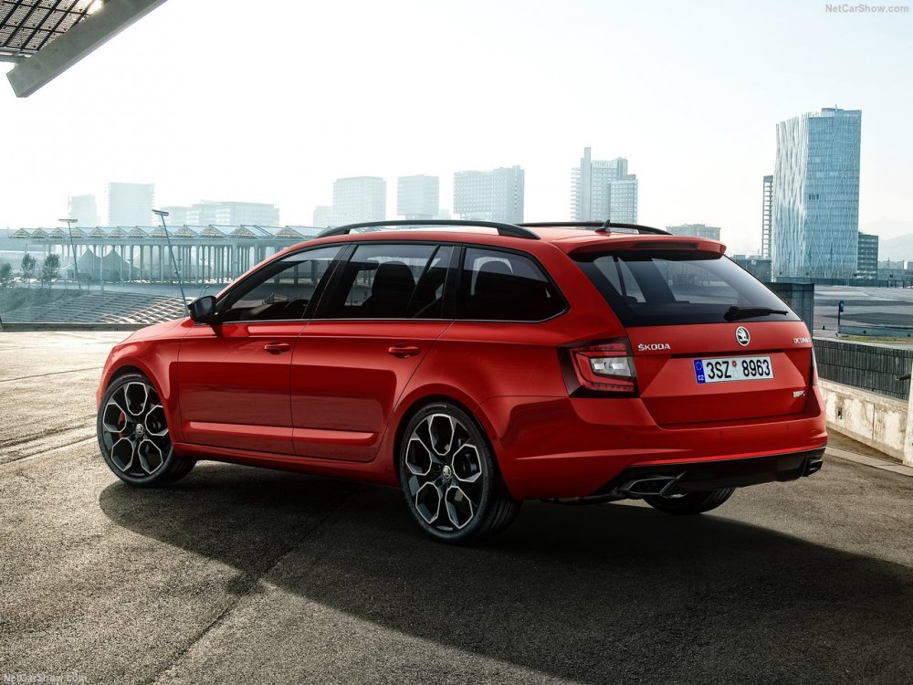Skoda-Octavia_RS_245-2018-1280-02.jpg