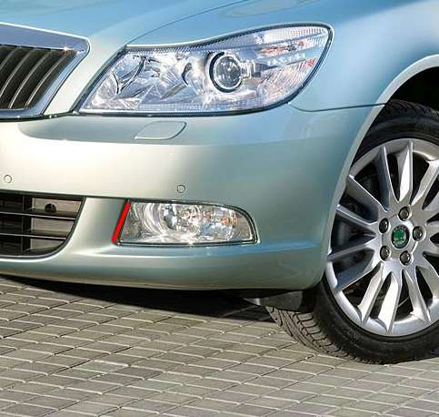 Removing fog light