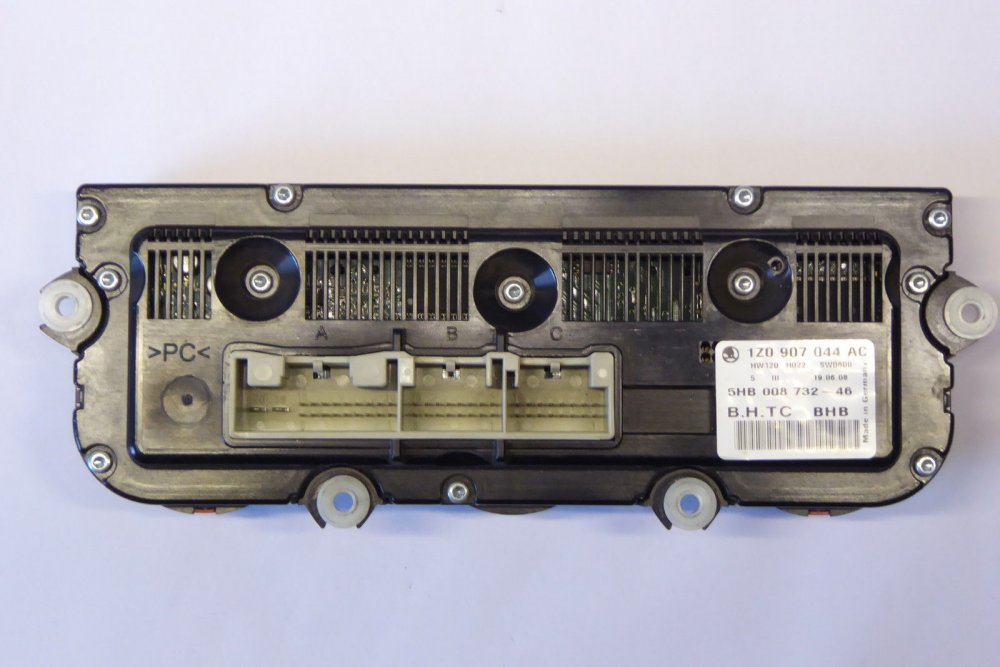 Skoda Octavia 1Z 04-08 Climatronic 1Z0907044AC , 1Z0 907 044 AC back.jpg