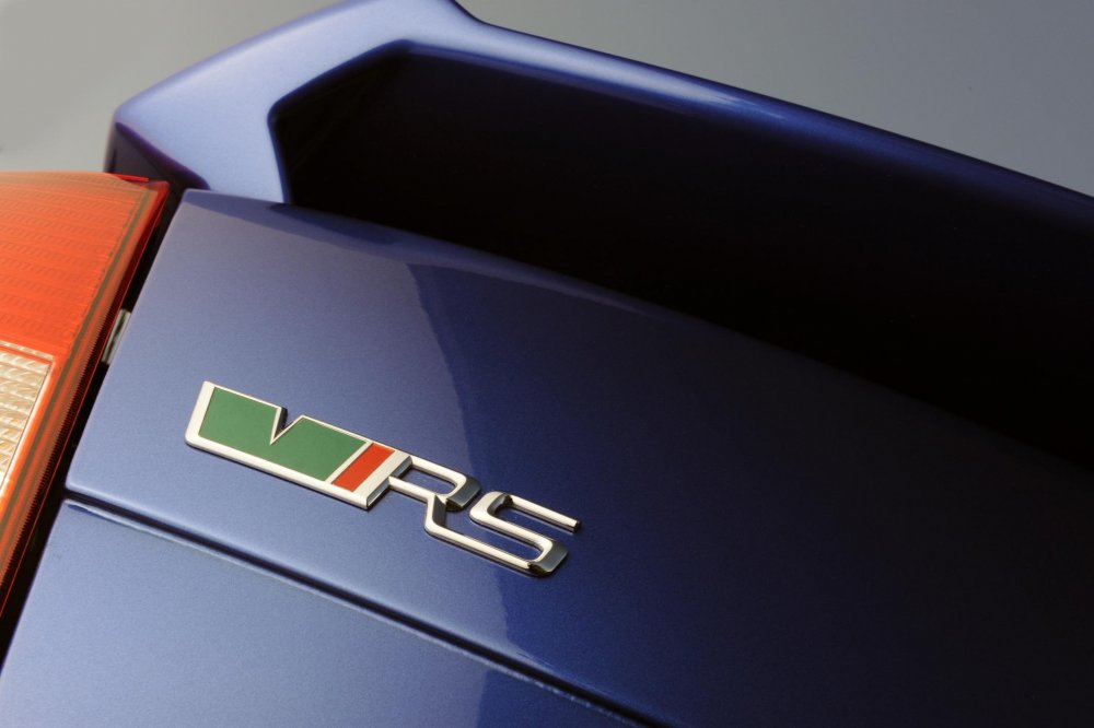 Octavia-vRS-badge-detail.jpg