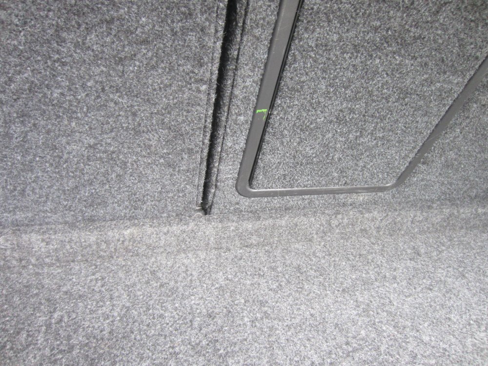 hatchgreenstainsmall.jpg