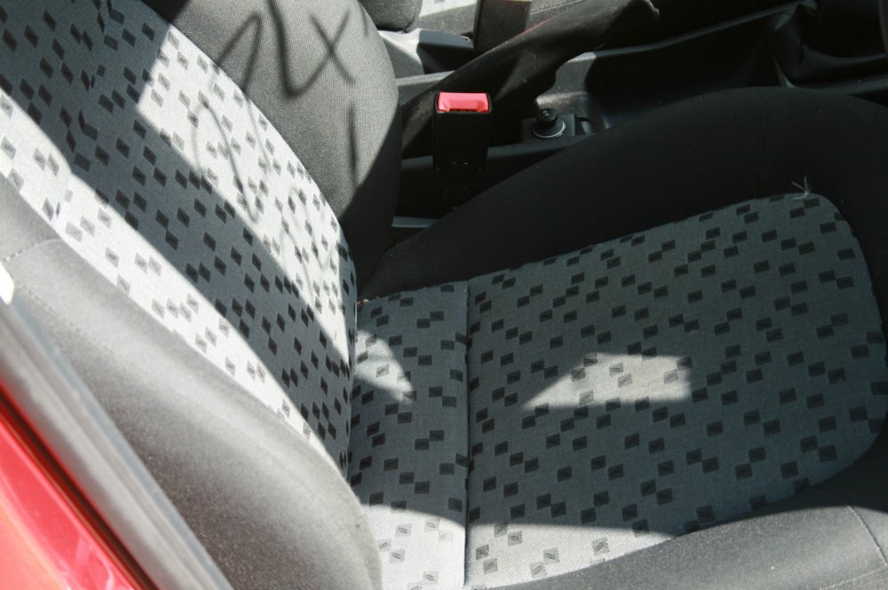 2006_skoda_fabia_1.2_petrol_bmd_red_8151_5_speed_gearbox_gsh_breaking_6.jpg
