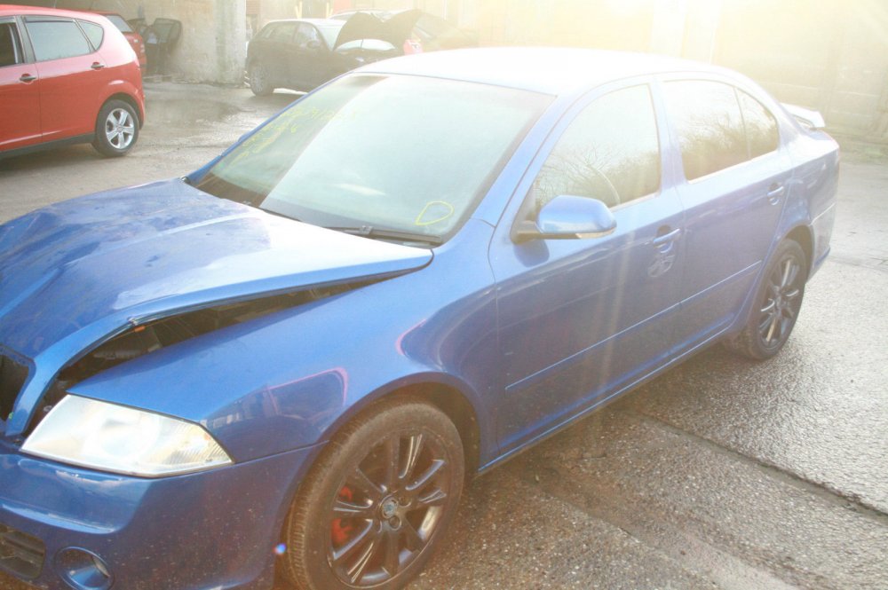 2007_skoda_octavia_vrs_2.0_tdi_bmn_blue_9463_6_speed_gearbox_jma_breaking_1.jpg