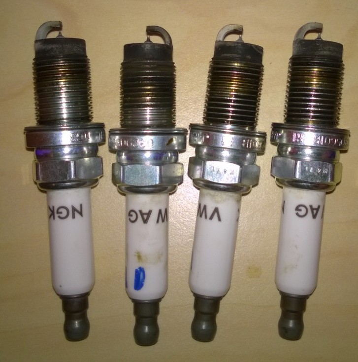 Warning on Spark Plugs 1.4 TSI CAVE VRS, (& CTHE)'check the spark plugs