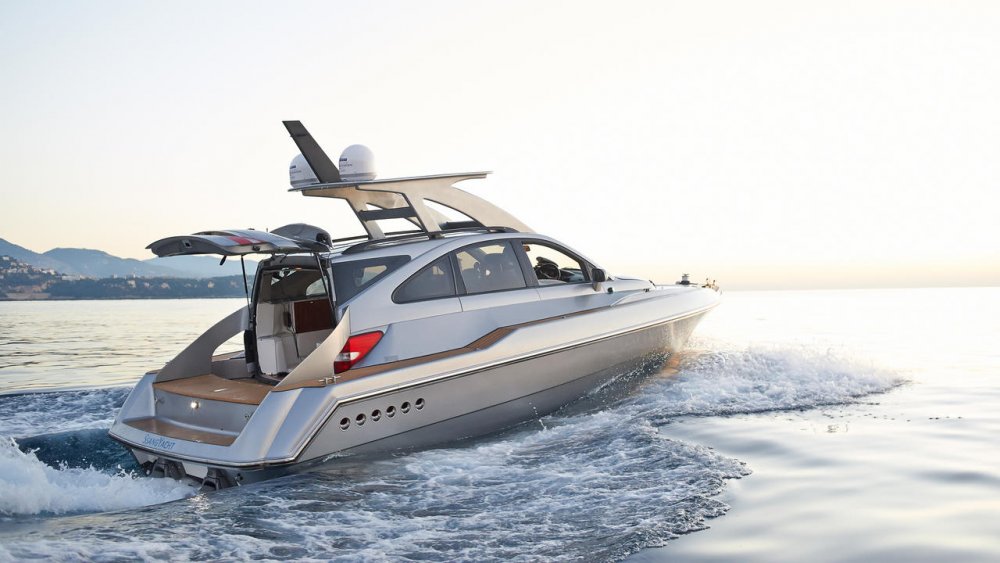 MjARlhvtTIuCerpGUK0r_Ssang-yacht-Top-Gear-boat-Eddie-Jordan-review-1280x720.jpg